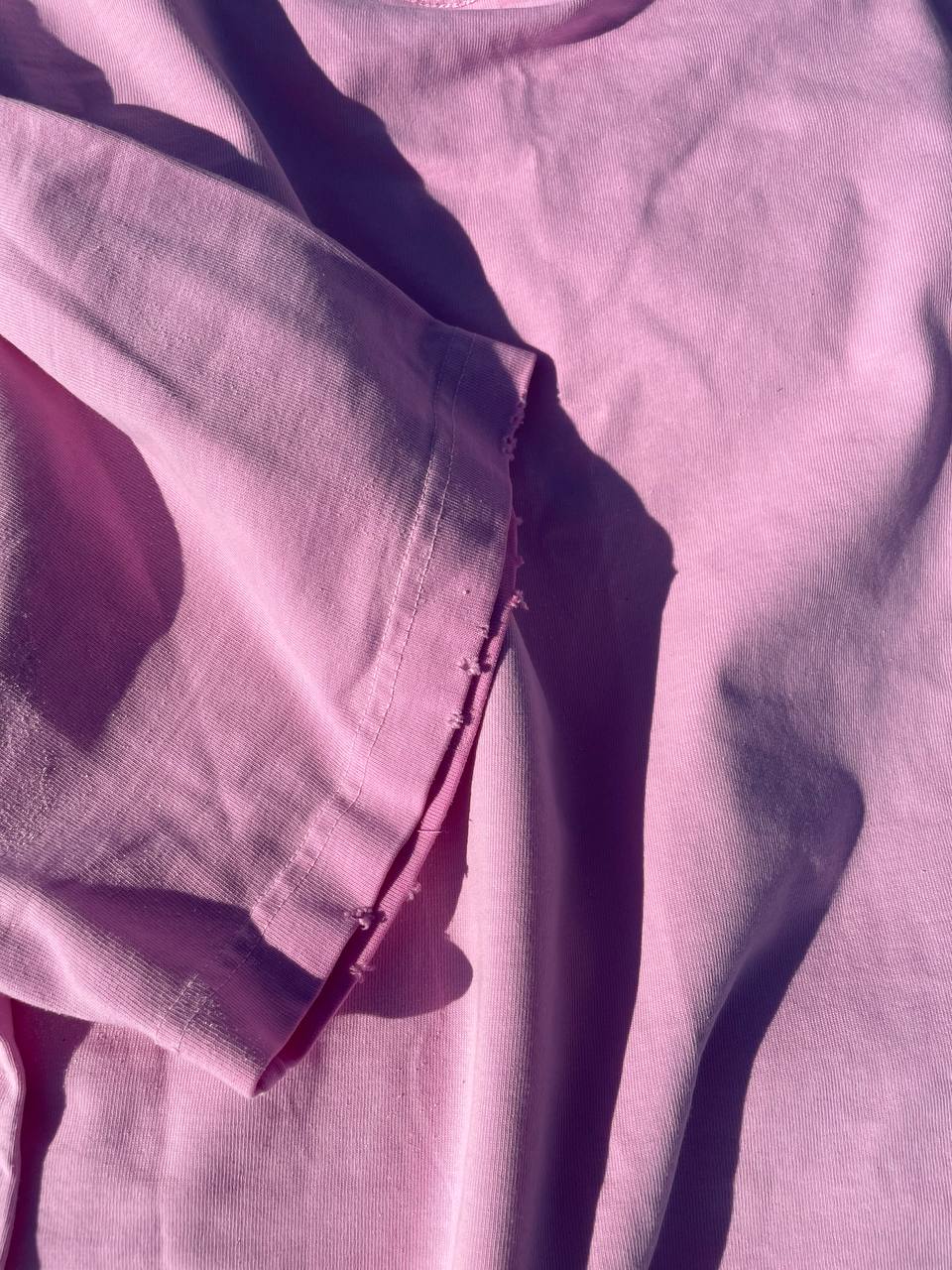 Destroyed Monochrome Logo Model T-shirt
